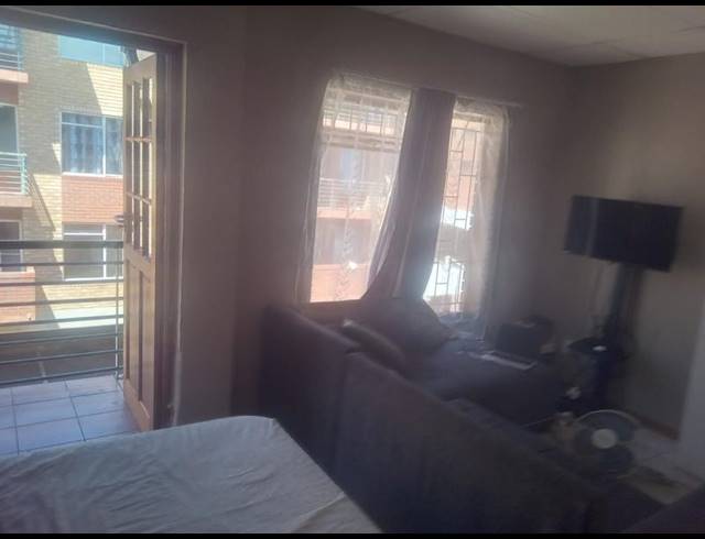 1 BEDROOM PROPERTY TO RENT IN AUCKLAND PARK